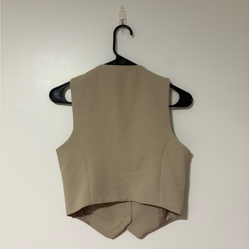 NWOT Christian Lacroix Beige Vest sz 2 - Picture 3 of 4